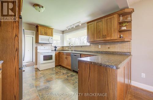 298 London Road S, Wellington North, ON - Indoor Photo Showing Kitchen With Double Sink