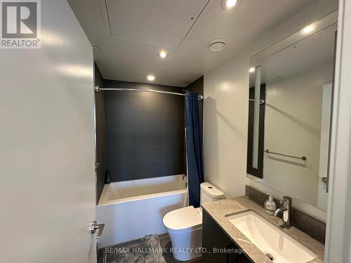 1103 - 135 East Liberty Street, Toronto, ON - Indoor Photo Showing Bathroom