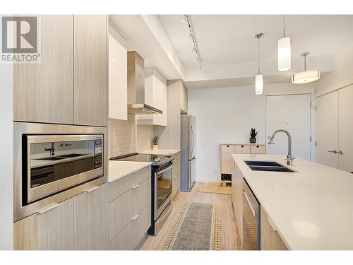 1800 Richter Street Unit# Ph10, Kelowna, BC - Indoor Photo Showing Kitchen With Double Sink With Upgraded Kitchen