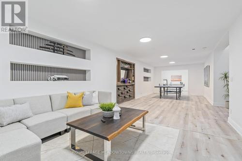 161 Mill Street, Halton Hills, ON - Indoor Photo Showing Living Room