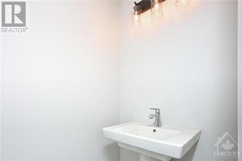 333A Pine Hill Road, Kemptville, ON - Indoor Photo Showing Bathroom