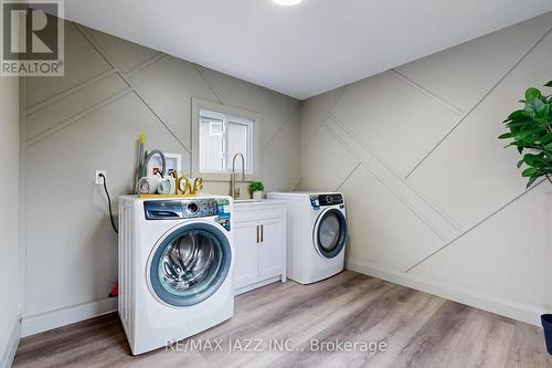 99 Cowans Crescent, Kawartha Lakes, ON - Indoor Photo Showing Laundry Room