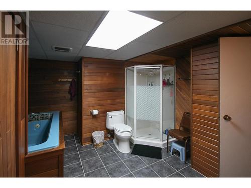13059 Leer Subdivision, Dawson Creek, BC - Indoor Photo Showing Bathroom