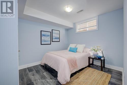 433 Twinleaf Street, Waterloo, ON - Indoor Photo Showing Bedroom