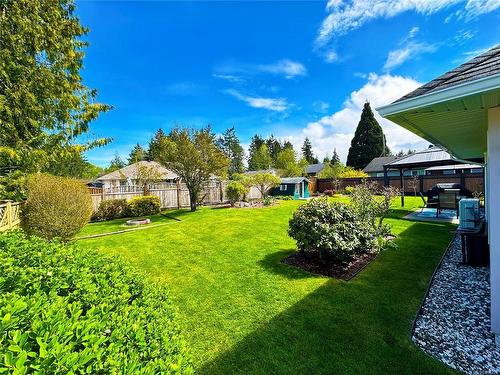 819 Patrick Dr, Parksville, BC - Outdoor