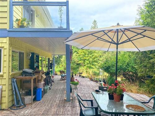 121 Whims Rd, Salt Spring, BC - Outdoor With Deck Patio Veranda