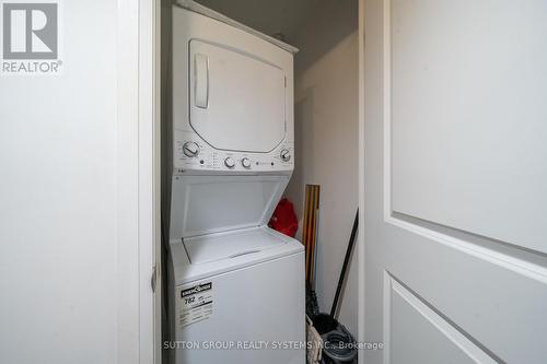 106 - 35 Hayden Street, Toronto, ON - Indoor Photo Showing Laundry Room