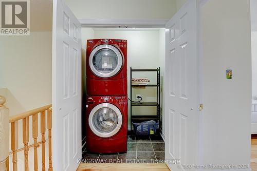 485 Meadowridge Court, Mississauga, ON - Indoor Photo Showing Laundry Room