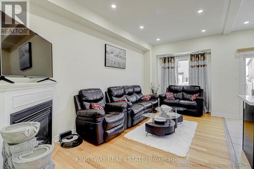 485 Meadowridge Court, Mississauga, ON - Indoor Photo Showing Living Room With Fireplace
