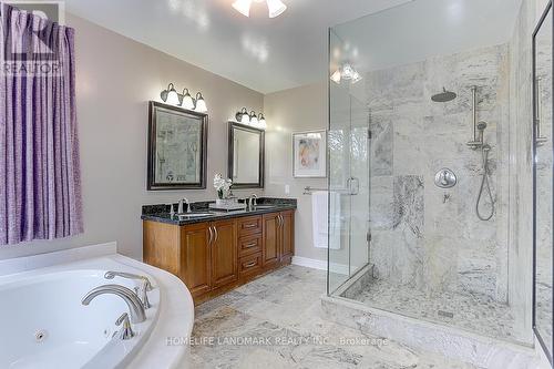 25 Oakcrest Avenue, Markham, ON - Indoor Photo Showing Bathroom