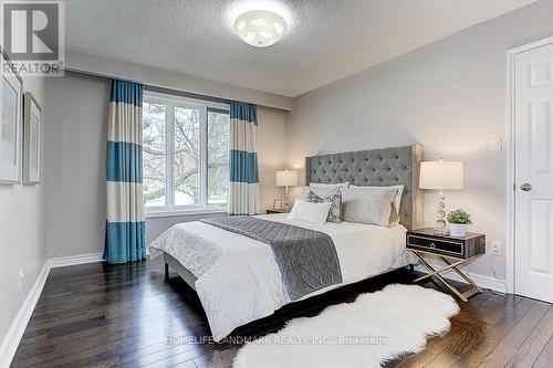 25 Oakcrest Avenue, Markham, ON - Indoor Photo Showing Bedroom