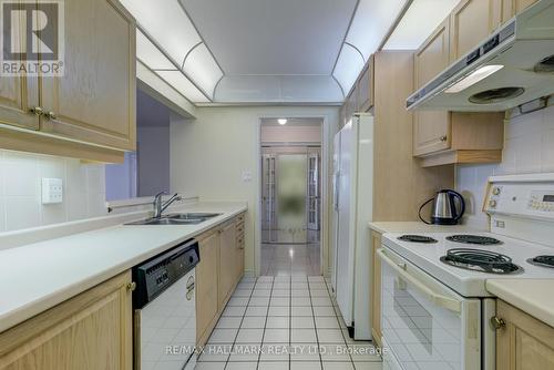 1507 - 168 Bonis Avenue, Toronto, ON - Indoor Photo Showing Kitchen With Double Sink
