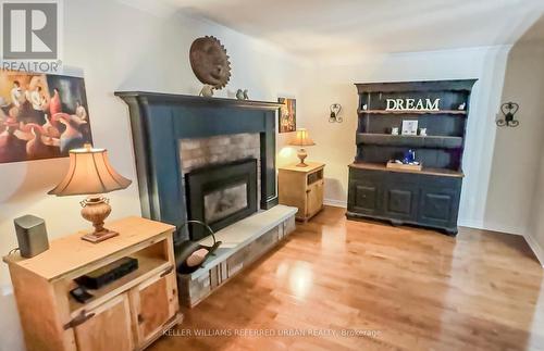 89 Chieftain Crescent, Barrie, ON - Indoor Photo Showing Living Room With Fireplace