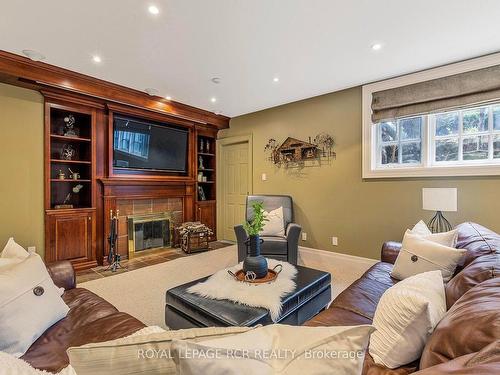 34 Garden Ave, Richmond Hill, ON - Indoor Photo Showing Living Room With Fireplace