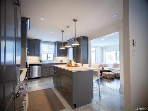 Cuisine - 397 Ch. Duhamel, Pincourt, QC - Indoor Photo Showing Kitchen With Upgraded Kitchen