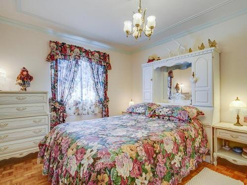 Bedroom - 796 5E Avenue, Sainte-Anne-Des-Plaines, QC - Indoor Photo Showing Bedroom