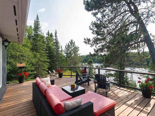 881 Hilly Lake Road, Kenora, ON - Outdoor With Deck Patio Veranda