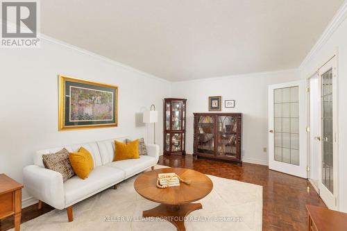 62 Newport Square, Vaughan, ON - Indoor Photo Showing Living Room