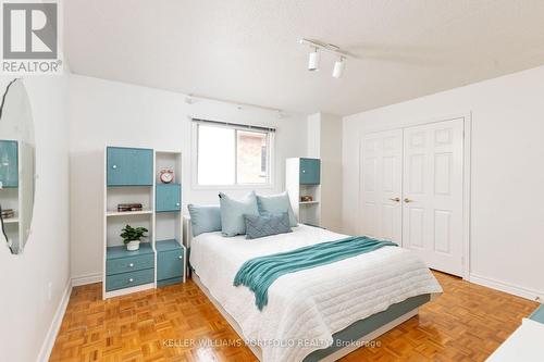 62 Newport Square, Vaughan, ON - Indoor Photo Showing Bedroom