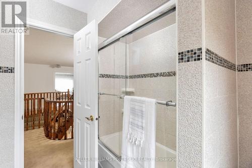 62 Newport Square, Vaughan, ON - Indoor Photo Showing Bathroom