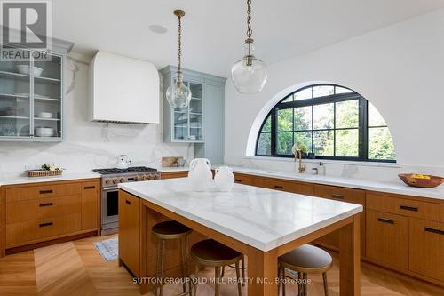11 Beaucourt Road, Toronto, ON - Indoor Photo Showing Kitchen With Upgraded Kitchen