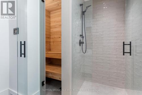 11 Beaucourt Road, Toronto, ON - Indoor Photo Showing Bathroom