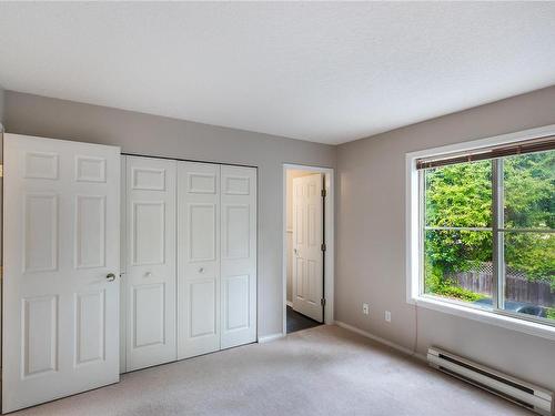 205-1632 Crescent View Dr, Nanaimo, BC - Indoor Photo Showing Other Room