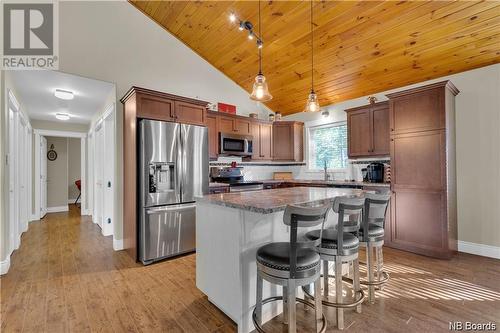 31 Candy Apple Lane, Cambridge-Narrows, NB - Indoor Photo Showing Kitchen With Stainless Steel Kitchen With Upgraded Kitchen