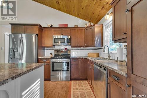 31 Candy Apple Lane, Cambridge-Narrows, NB - Indoor Photo Showing Kitchen With Stainless Steel Kitchen With Double Sink