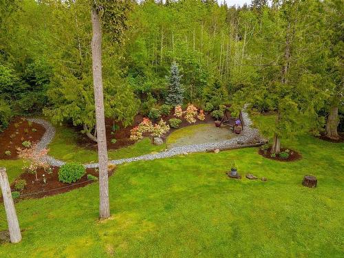 830 Clayton Rd, North Saanich, BC - Outdoor