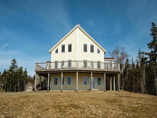 234 Redbird Drive, Malagawatch, NS 