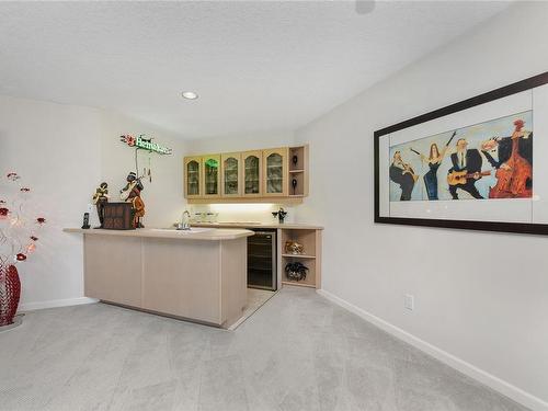 11096 Greenpark Dr, North Saanich, BC - Indoor Photo Showing Other Room