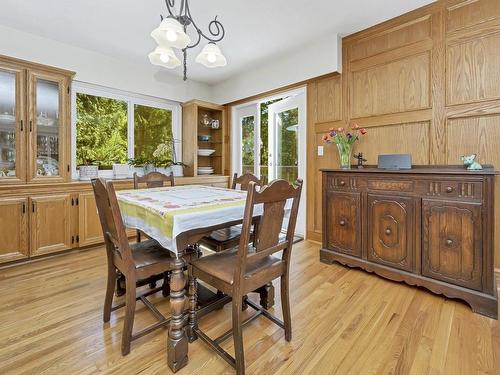 5557 Old West Saanich Rd, Saanich, BC - Indoor Photo Showing Dining Room