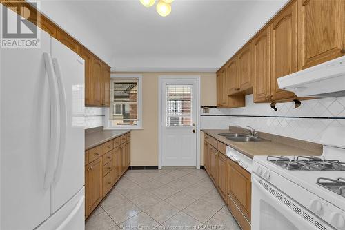 241 Shorehaven Wynd, Windsor, ON - Indoor Photo Showing Kitchen With Double Sink