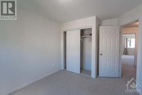 215 Macoun Circle, Ottawa, ON - Indoor Photo Showing Other Room