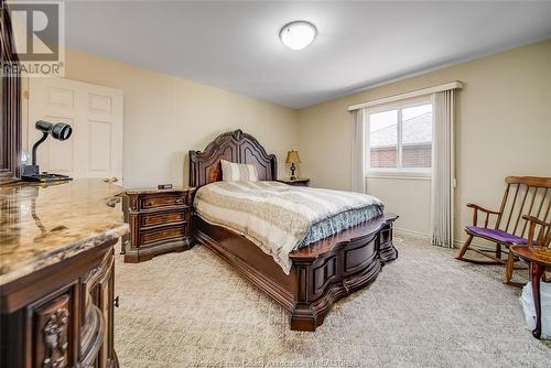 1346 Lakeview Avenue, Windsor, ON - Indoor Photo Showing Bedroom