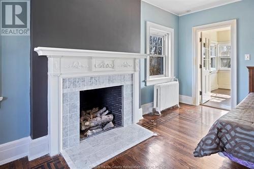 1857 Richmond, Windsor, ON - Indoor With Fireplace