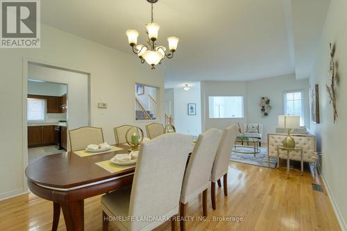38 Canyon Hill Avenue, Richmond Hill, ON - Indoor Photo Showing Dining Room