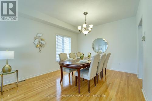 38 Canyon Hill Avenue, Richmond Hill, ON - Indoor Photo Showing Dining Room