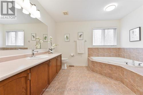 38 Canyon Hill Avenue, Richmond Hill, ON - Indoor Photo Showing Bathroom
