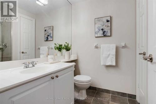 2110 - 5229 Dundas Street W, Toronto (Islington-City Centre West), ON - Indoor Photo Showing Bathroom