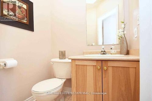 12 Traymore Street, Brampton, ON - Indoor Photo Showing Bathroom