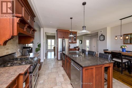293138 8Th Line, Amaranth, ON - Indoor Photo Showing Kitchen With Upgraded Kitchen