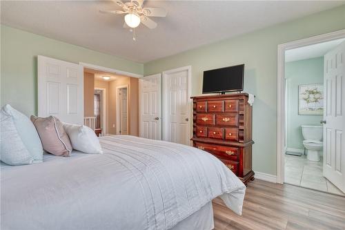 87 Periwinkle Drive, Hamilton, ON - Indoor Photo Showing Bedroom