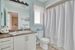 MAIN BATHROOM WITH SHOWER AND TUB - 