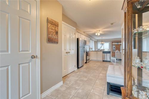 87 Periwinkle Drive, Hamilton, ON - Indoor Photo Showing Other Room