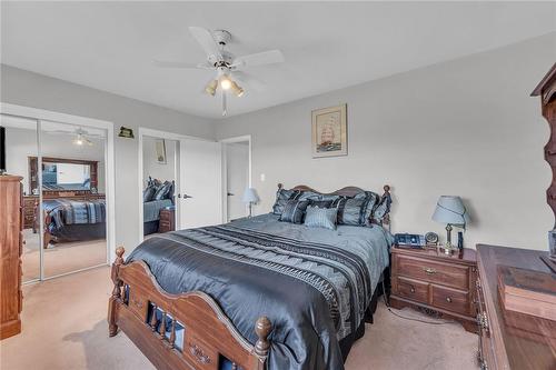 1377 Haldibrook Road, Caledonia, ON - Indoor Photo Showing Bedroom