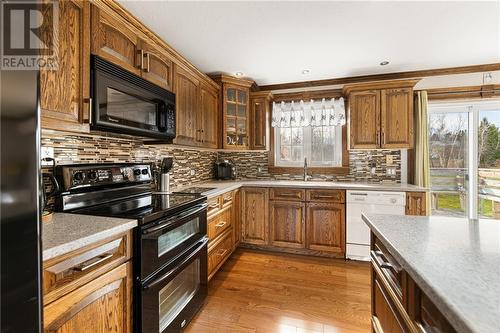 3 Chatellerault Avenue, Saint-Antoine, NB - Indoor Photo Showing Kitchen