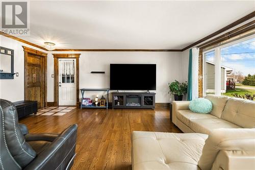 3 Chatellerault Avenue, Saint-Antoine, NB - Indoor Photo Showing Living Room