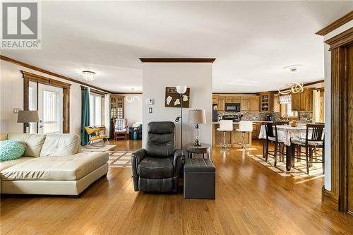 3 Chatellerault Avenue, Saint-Antoine, NB - Indoor Photo Showing Living Room